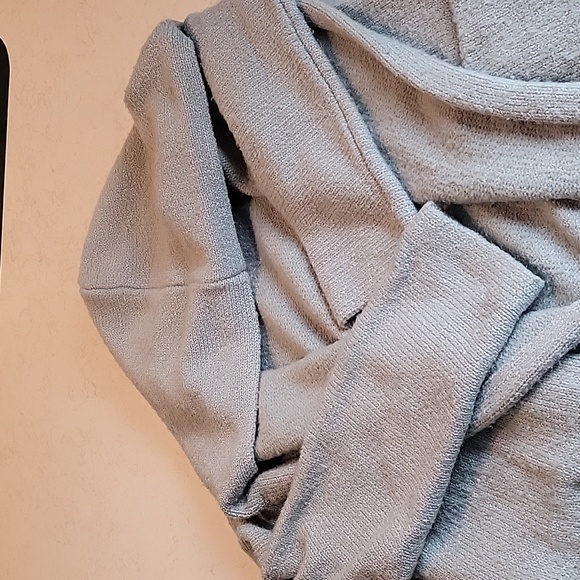 Long jacket cardigan type sweater - Picture 3 of 5